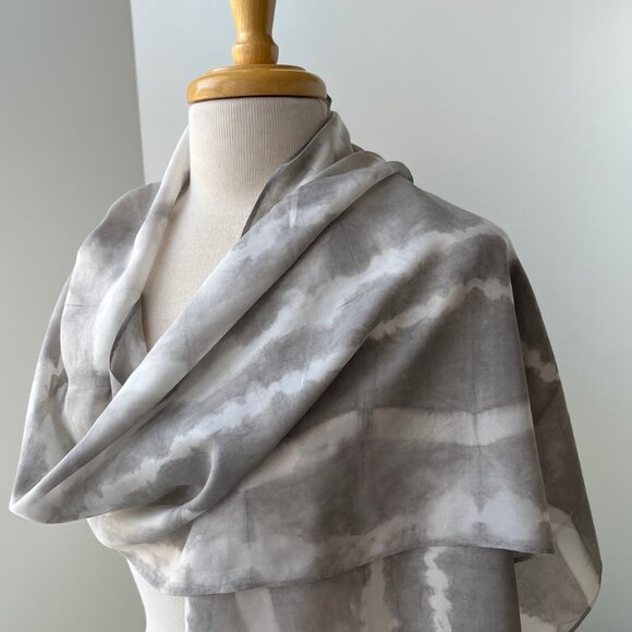 100% Silk Artist Made Natural Resist Dye Shibori Scarf NWT - Picture 4 of 5